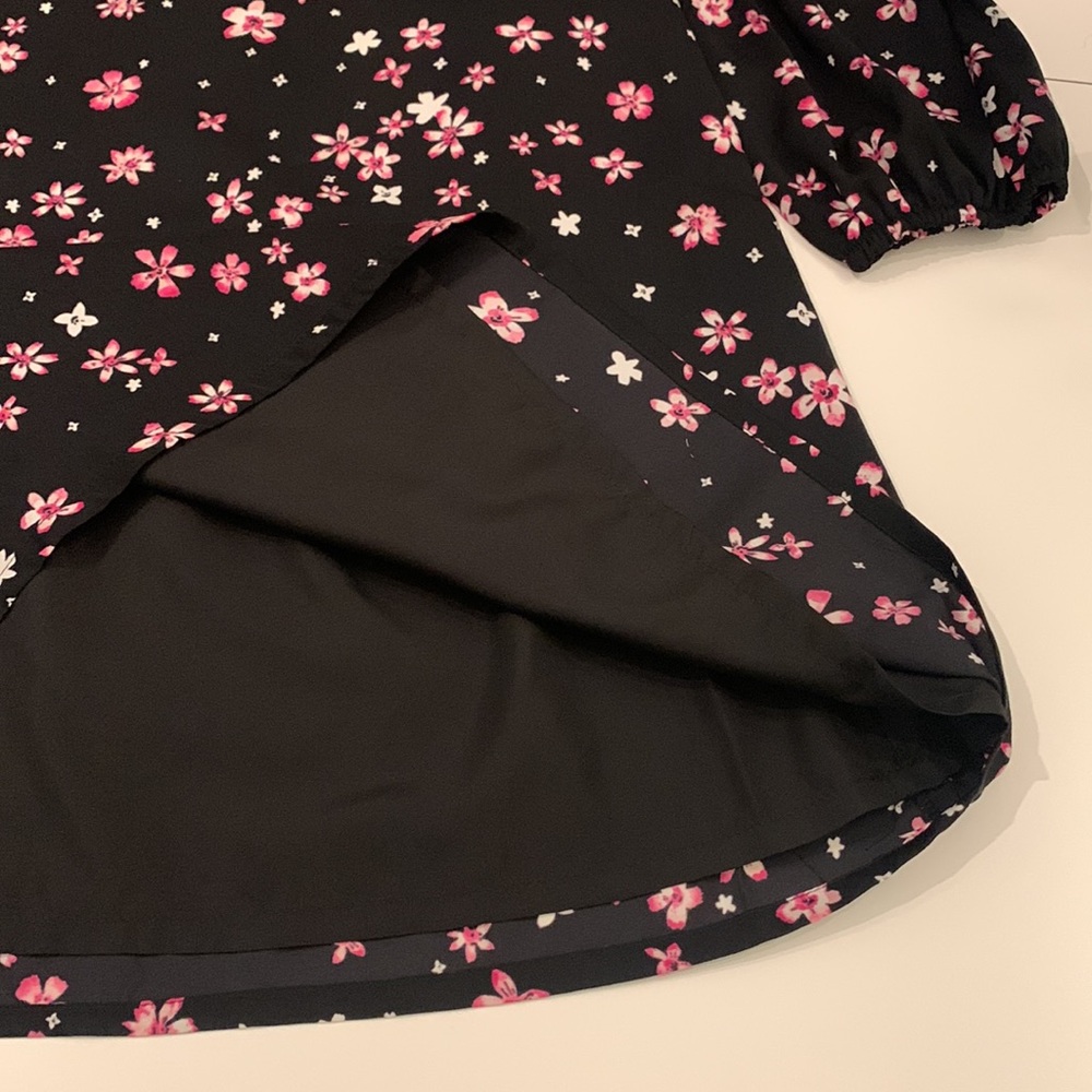 Cupcakes and Cashmere: New With Tags Ladies Dress Size Small - Picture 11 of 12